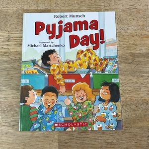 Pyjama Day! by Robert Munsch